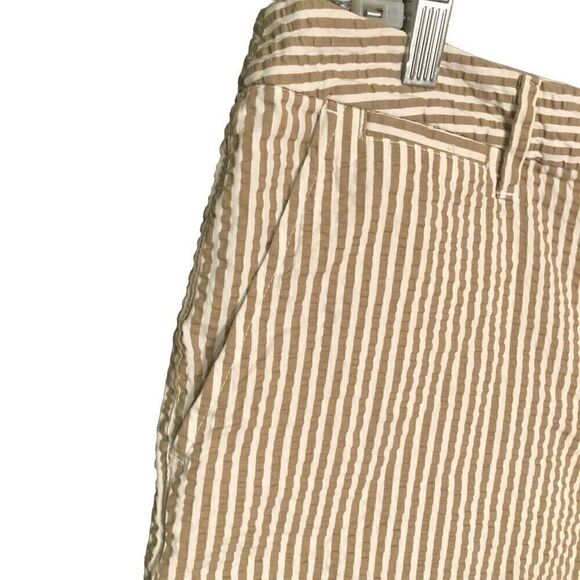 a new day Shorts Womens 14 Seersucker Tan Hampton Lightweight Summer High Rise - Picture 5 of 8